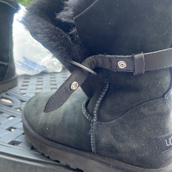 UGG used boots - size 8 woman - Picture 8 of 8